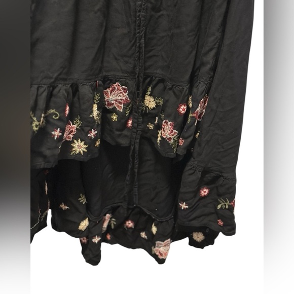Elegant Black Floral Dress Size 1X High-Low - Picture 10 of 12